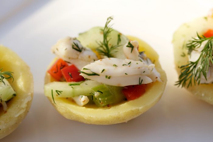 dilled crab on artichoke bottoms