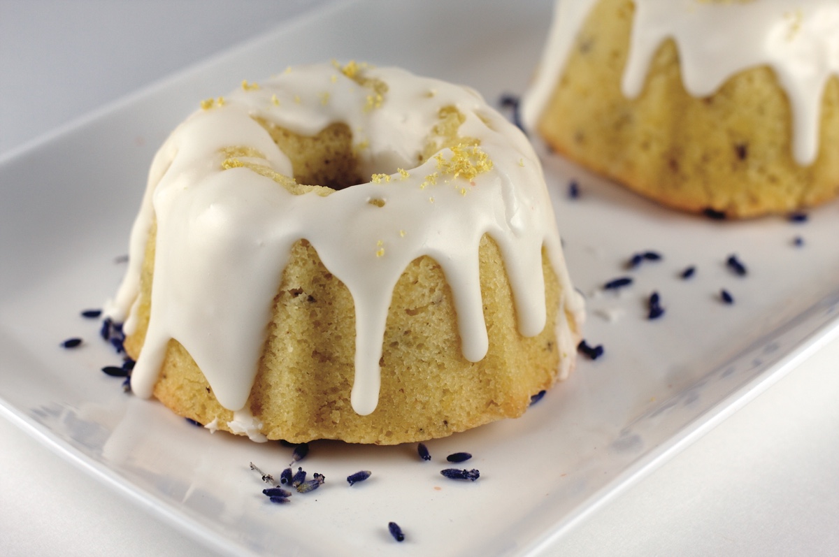 lavender pound cake with lemon glaze