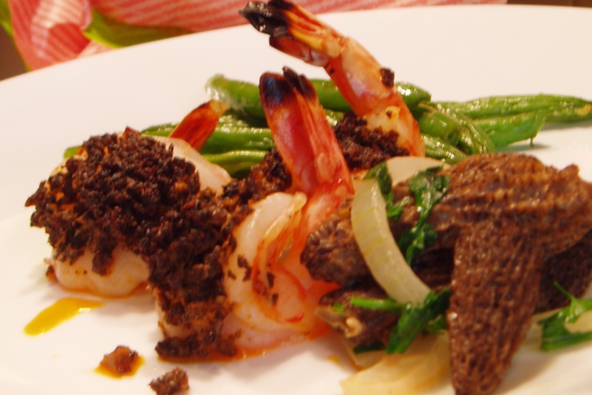 roasted prawns with morels and red curry butter